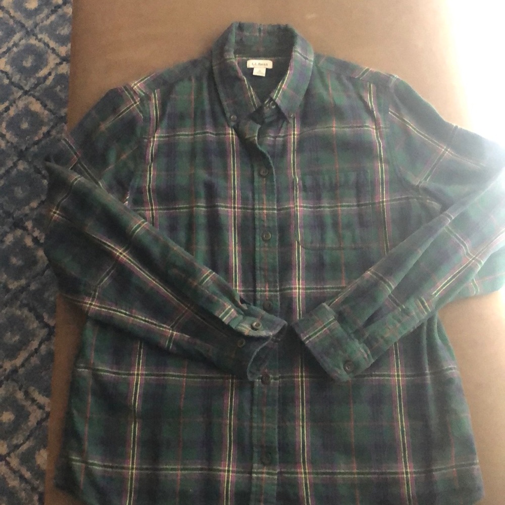 LLBean green plaid flannel, size Small
